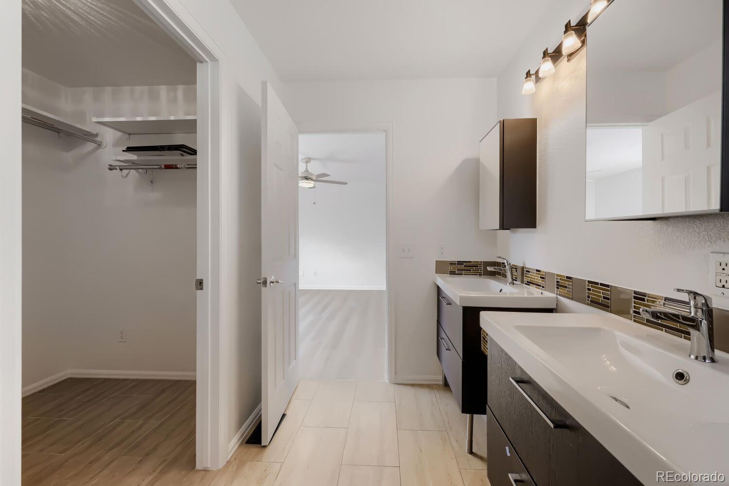 MLS Image #19 for 21458 e 47th avenue,denver, Colorado