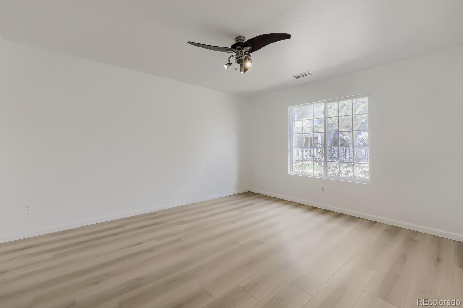 MLS Image #4 for 21458 e 47th avenue,denver, Colorado