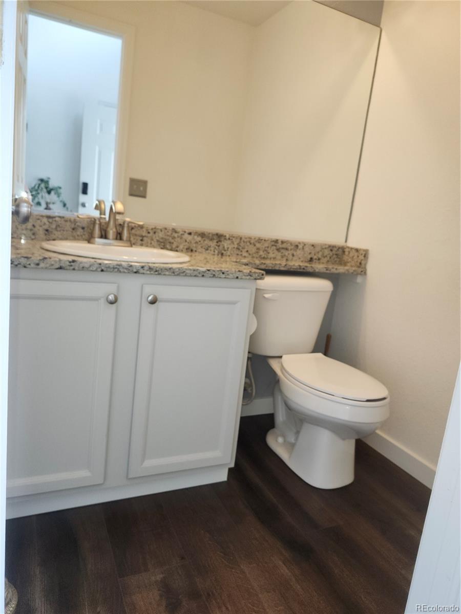 MLS Image #19 for 21924 e lake avenue,aurora, Colorado