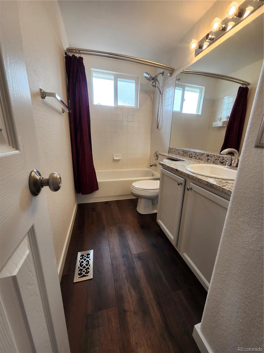 MLS Image #24 for 21924 e lake avenue,aurora, Colorado