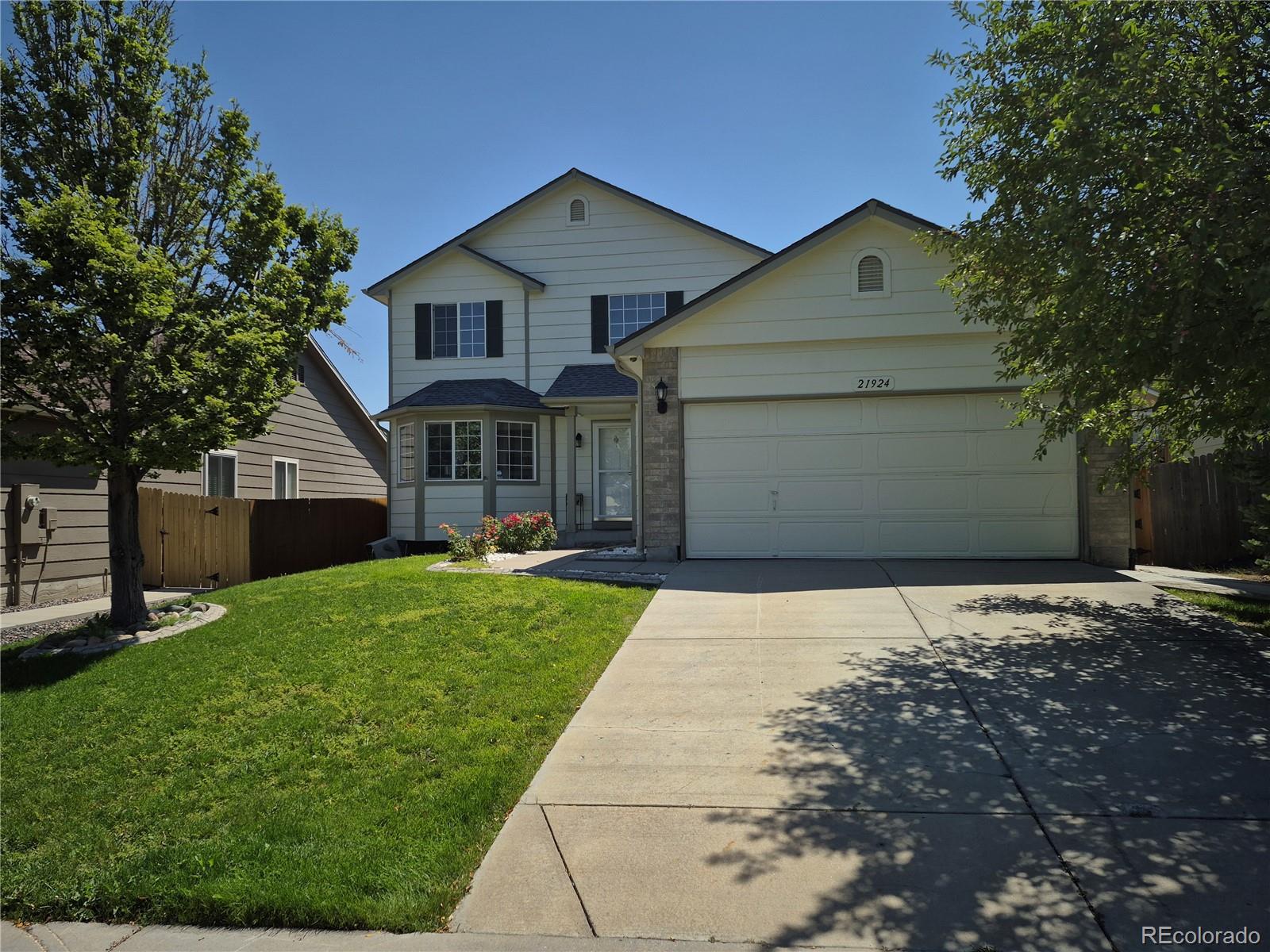 MLS Image #27 for 21924 e lake avenue,aurora, Colorado