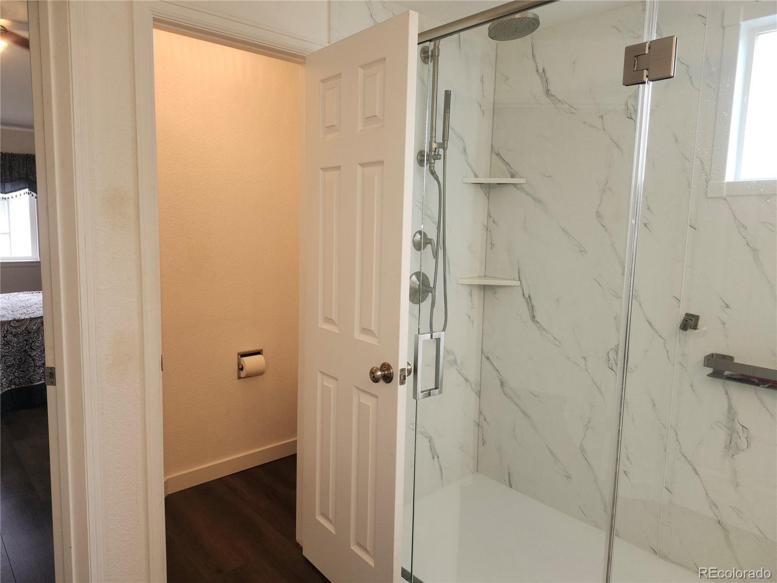 MLS Image #4 for 21924 e lake avenue,aurora, Colorado