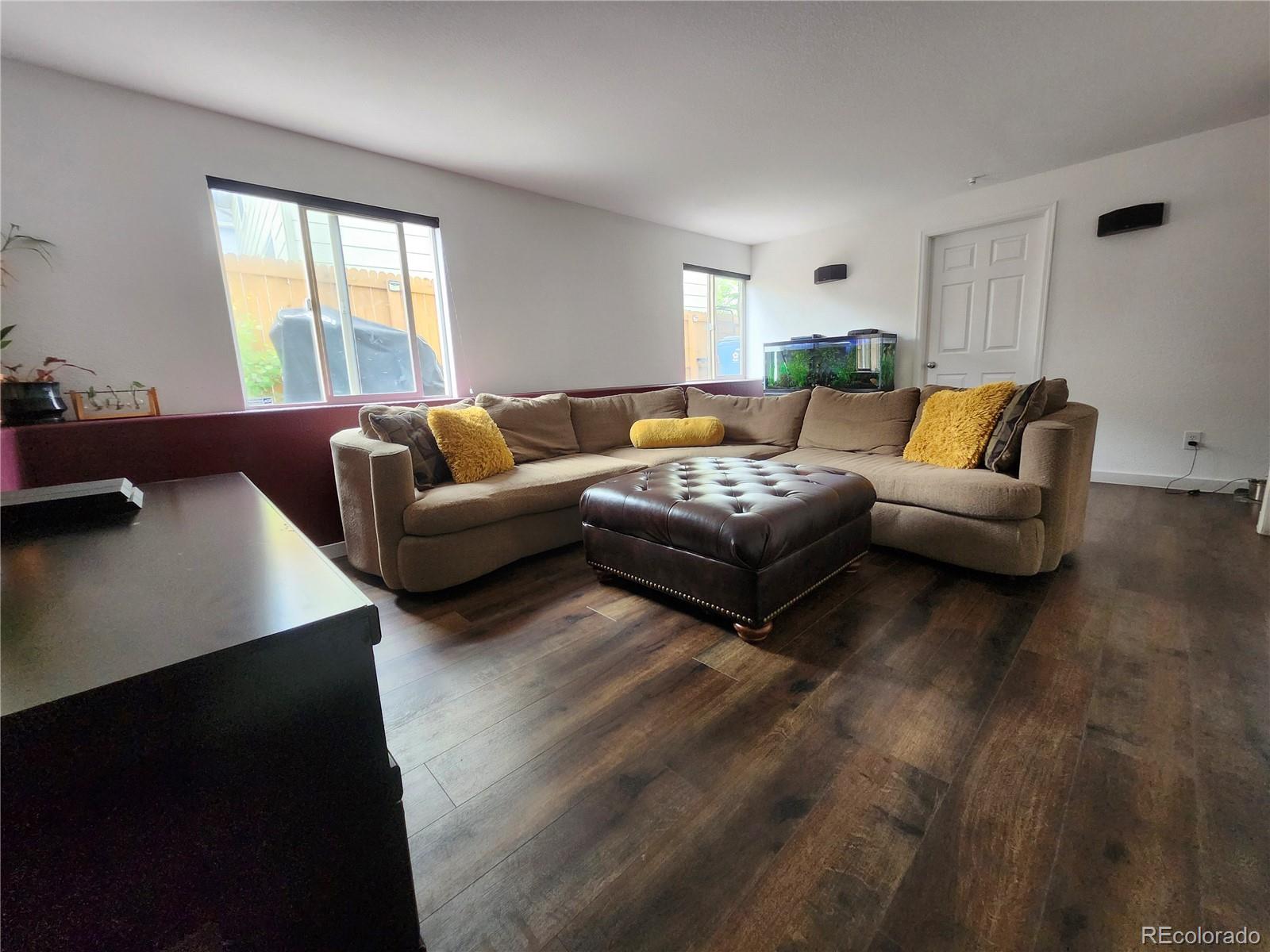 MLS Image #5 for 21924 e lake avenue,aurora, Colorado