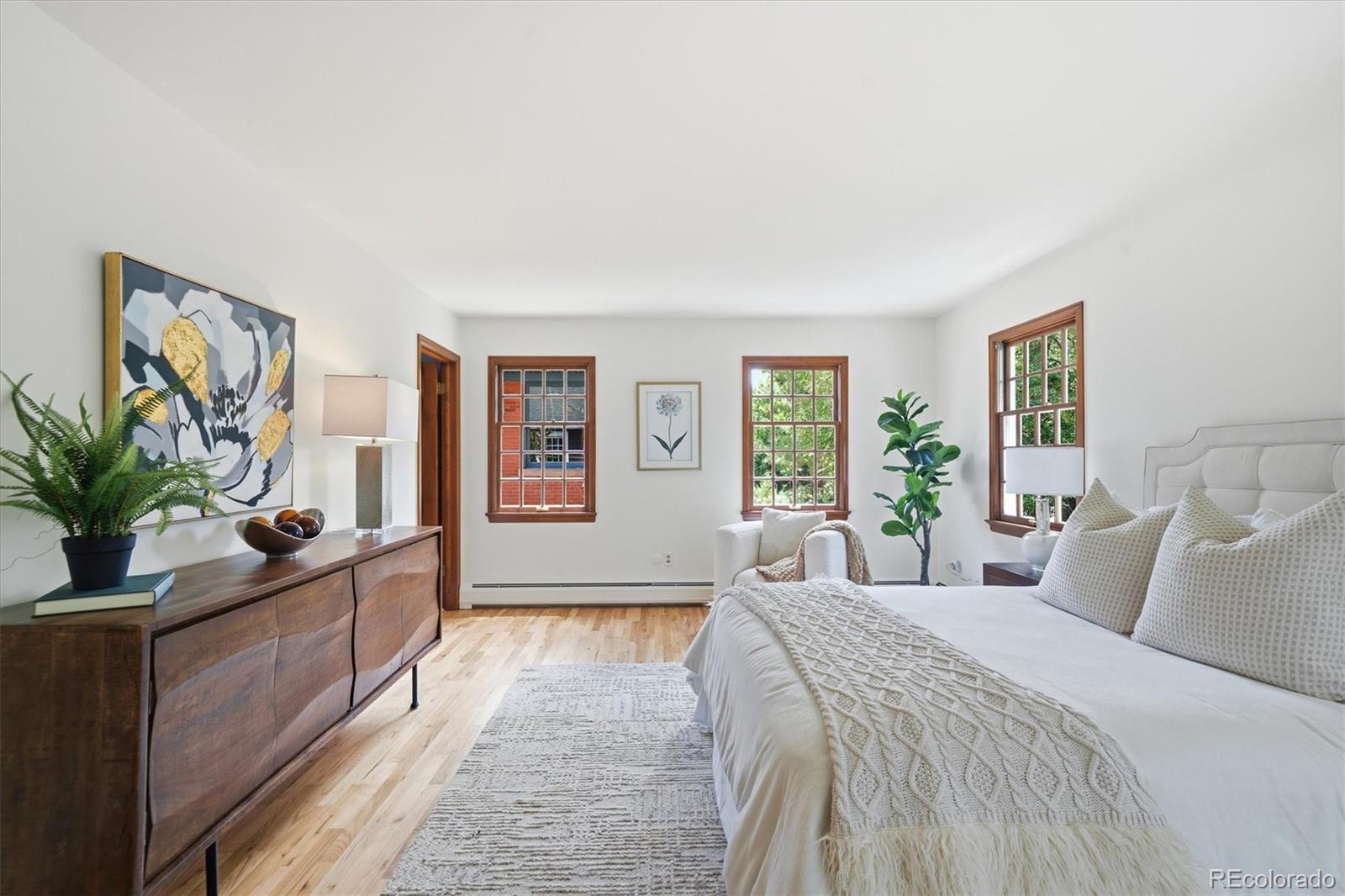 MLS Image #17 for 2278 s milwaukee street,denver, Colorado
