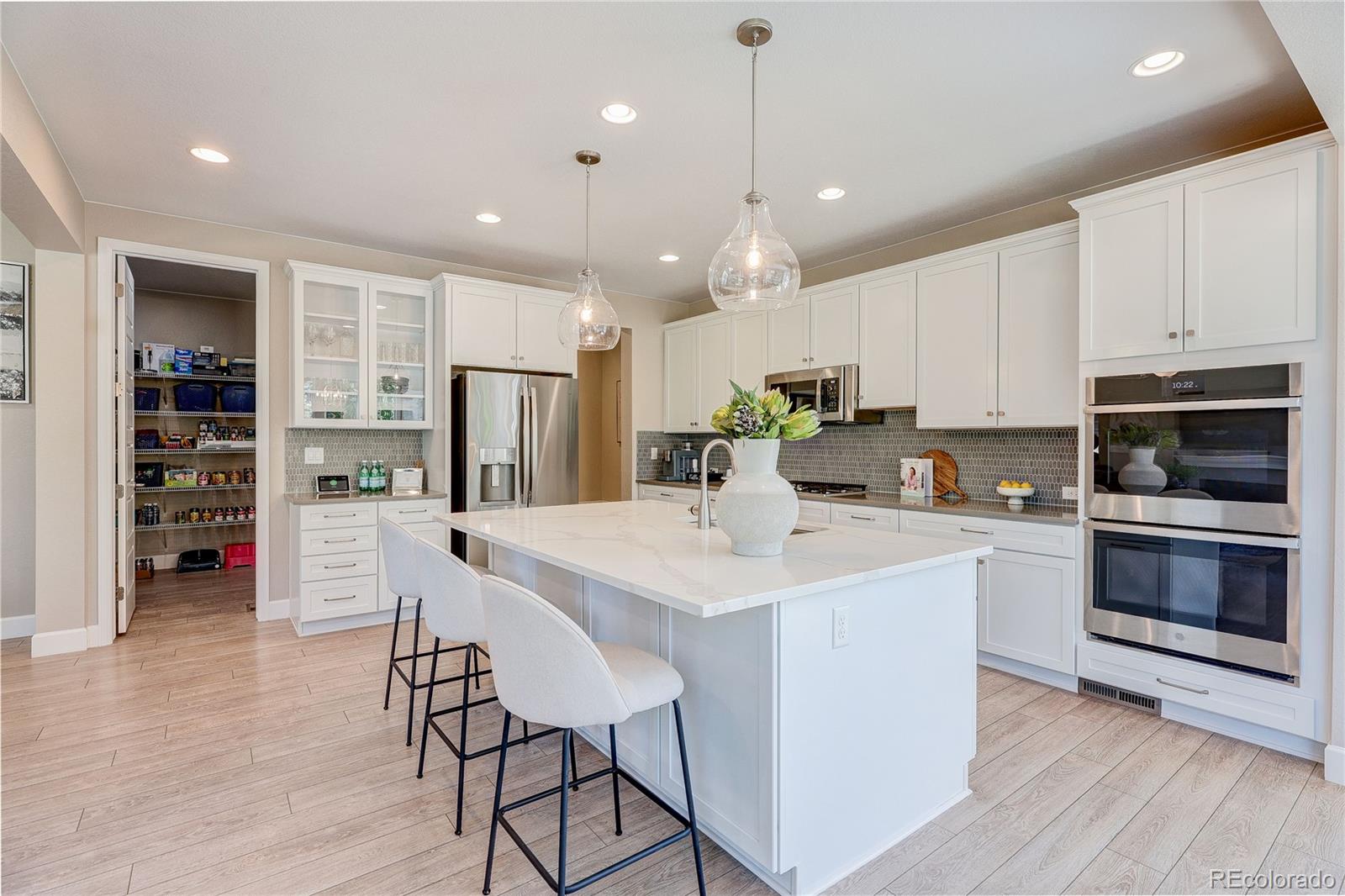 MLS Image #14 for 8035 s kewaunee street,aurora, Colorado