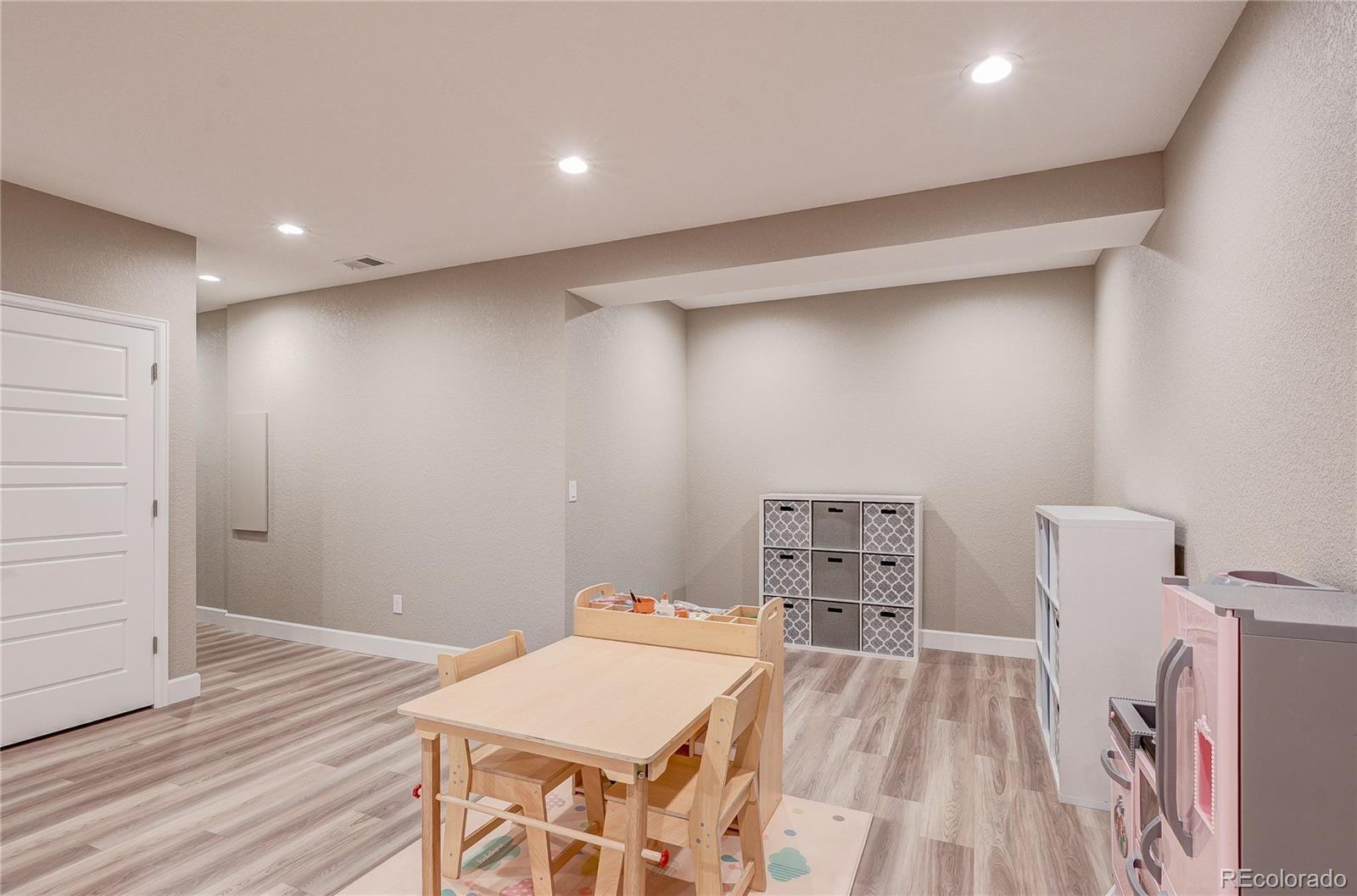 MLS Image #39 for 8035 s kewaunee street,aurora, Colorado