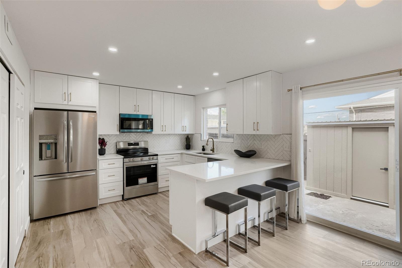 MLS Image #6 for 9276 e mansfield avenue ,denver, Colorado