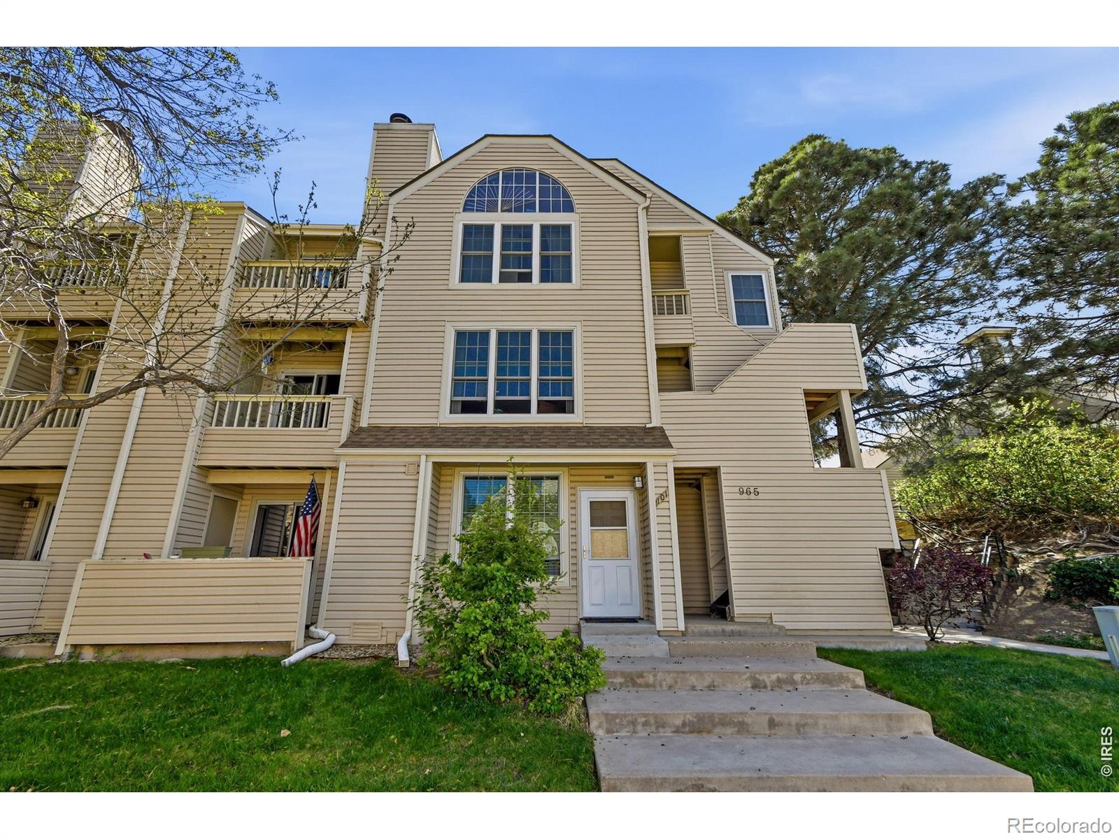 MLS Image #1 for 965 s miller street,lakewood, Colorado