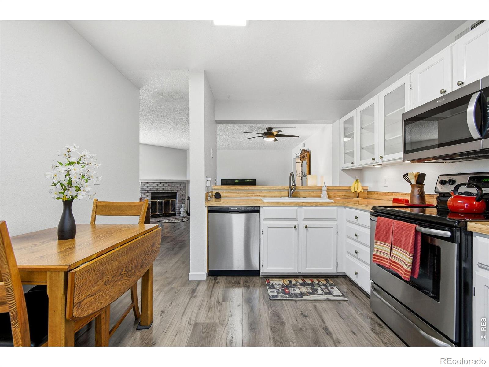 MLS Image #17 for 965 s miller street,lakewood, Colorado