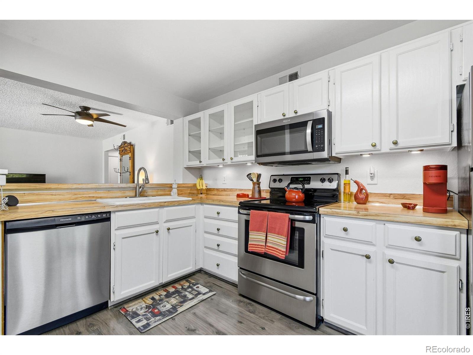 MLS Image #18 for 965 s miller street,lakewood, Colorado