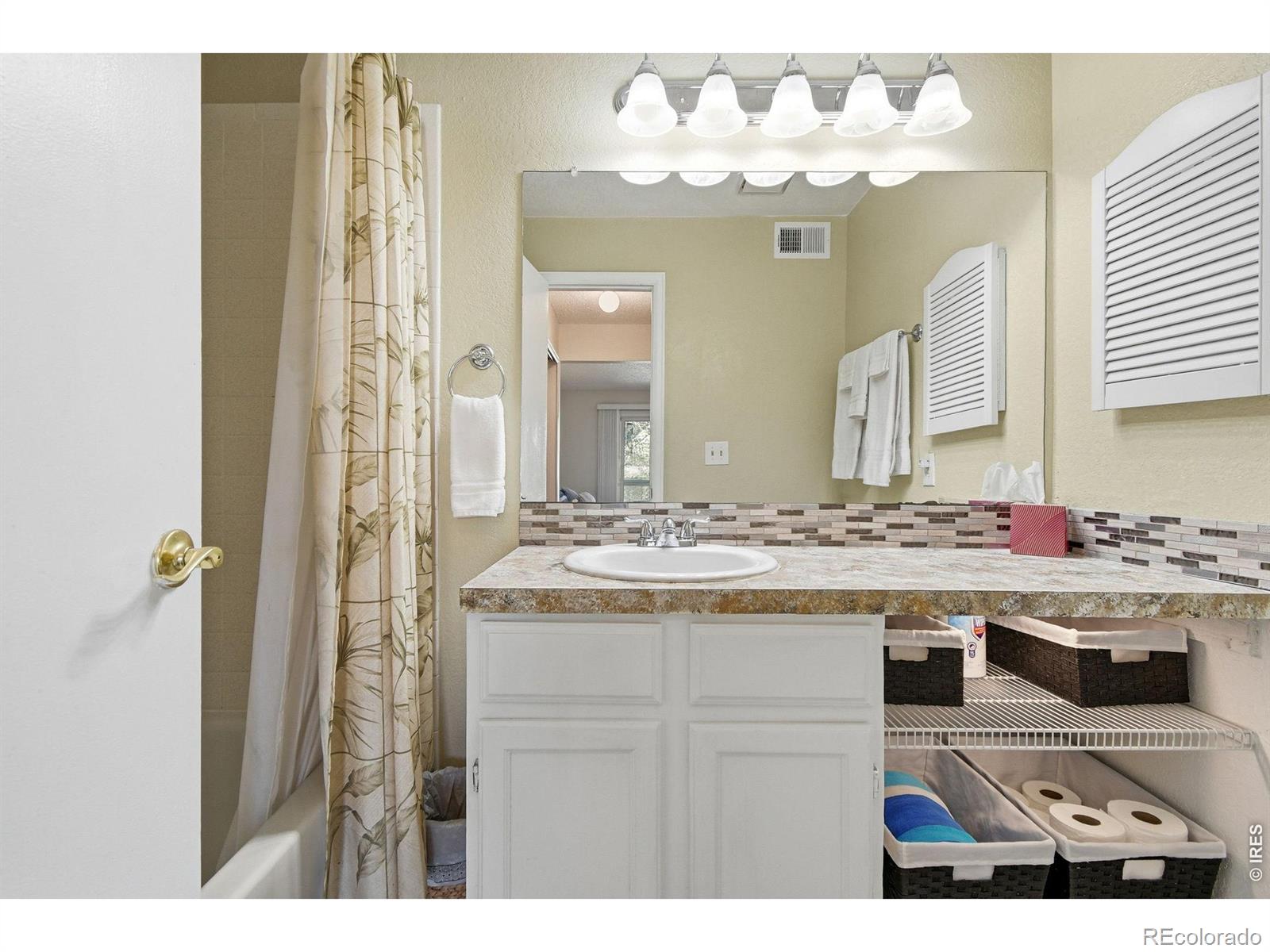 MLS Image #26 for 965 s miller street,lakewood, Colorado