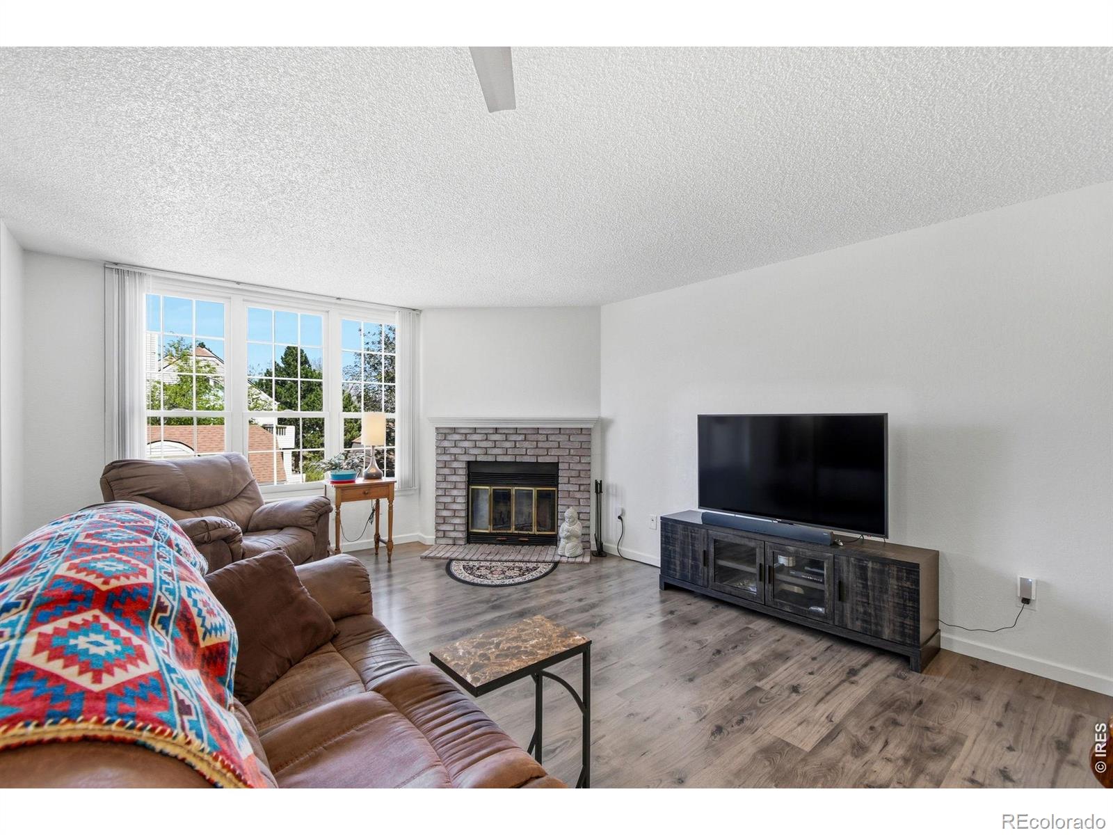 MLS Image #5 for 965 s miller street,lakewood, Colorado