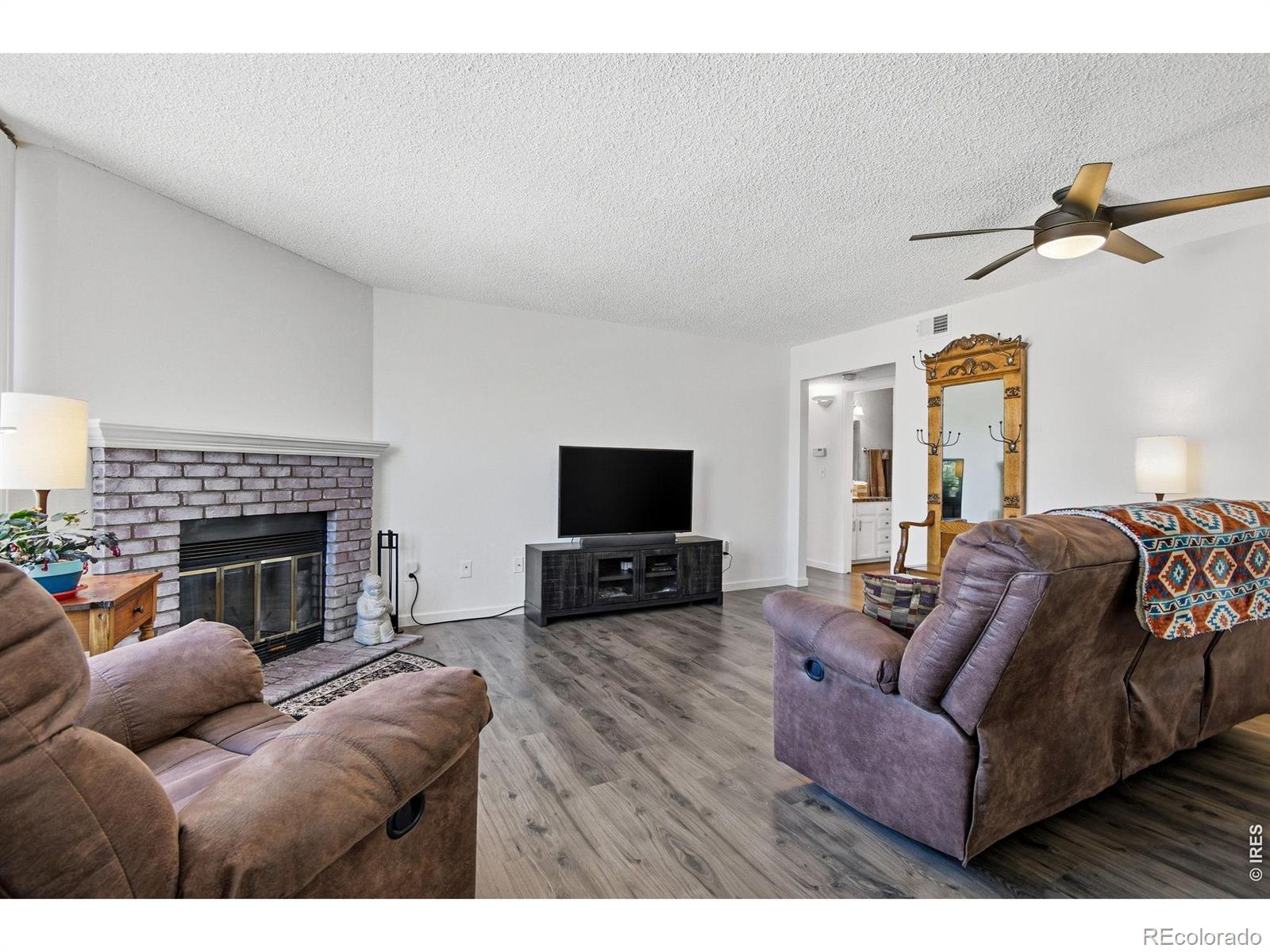 MLS Image #6 for 965 s miller street,lakewood, Colorado