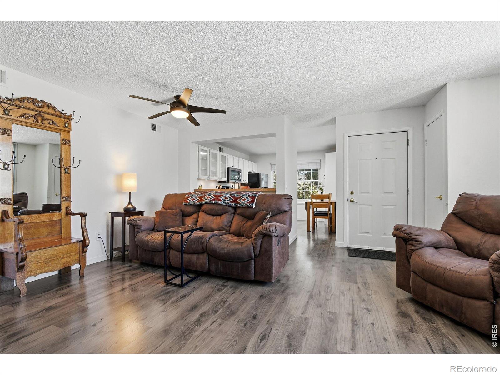 MLS Image #8 for 965 s miller street,lakewood, Colorado