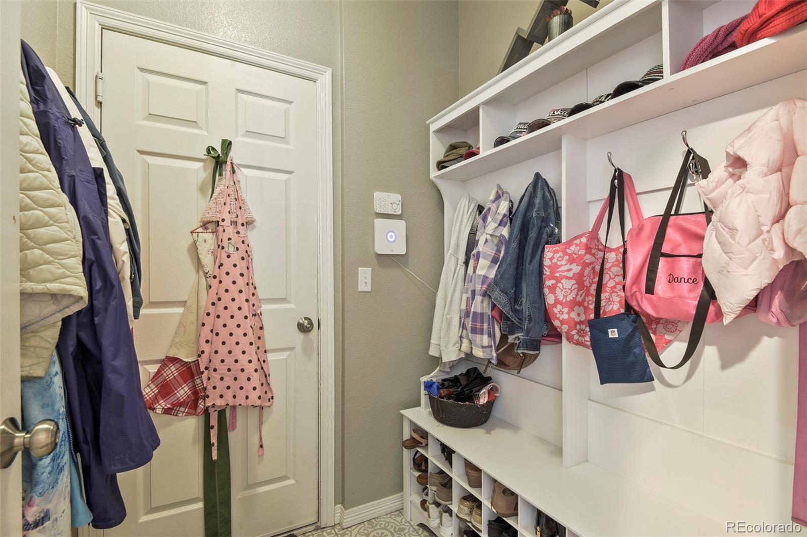 MLS Image #15 for 9917  hawthorne street,highlands ranch, Colorado