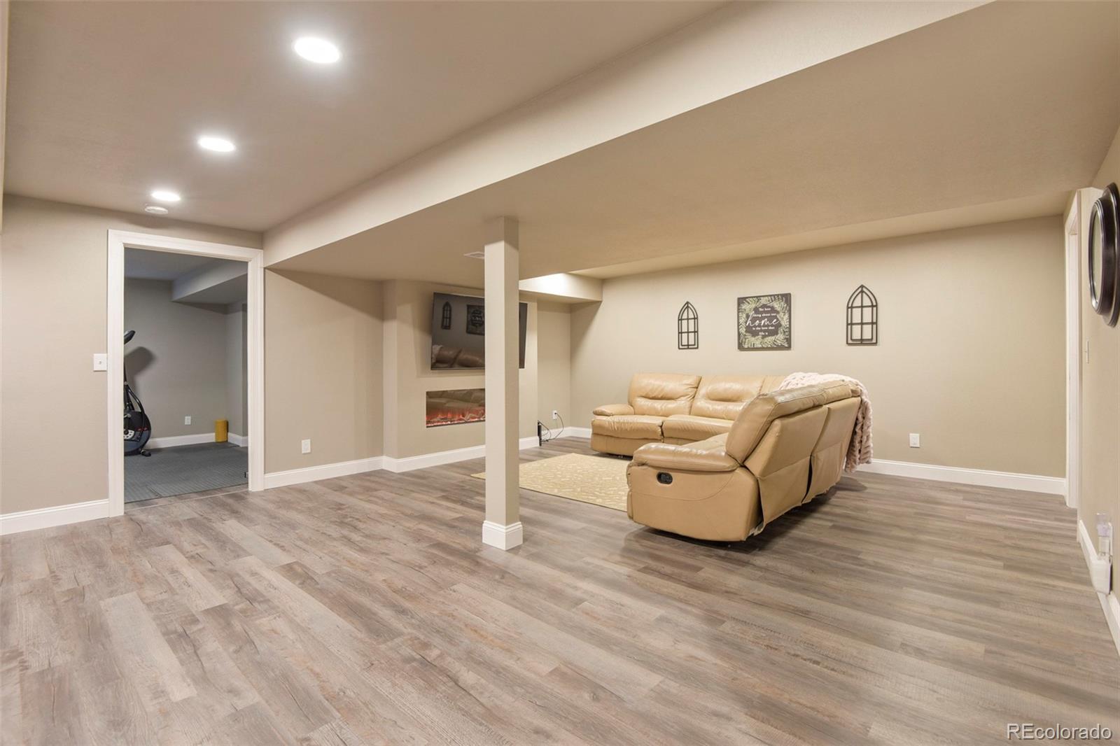 MLS Image #27 for 9917  hawthorne street,highlands ranch, Colorado