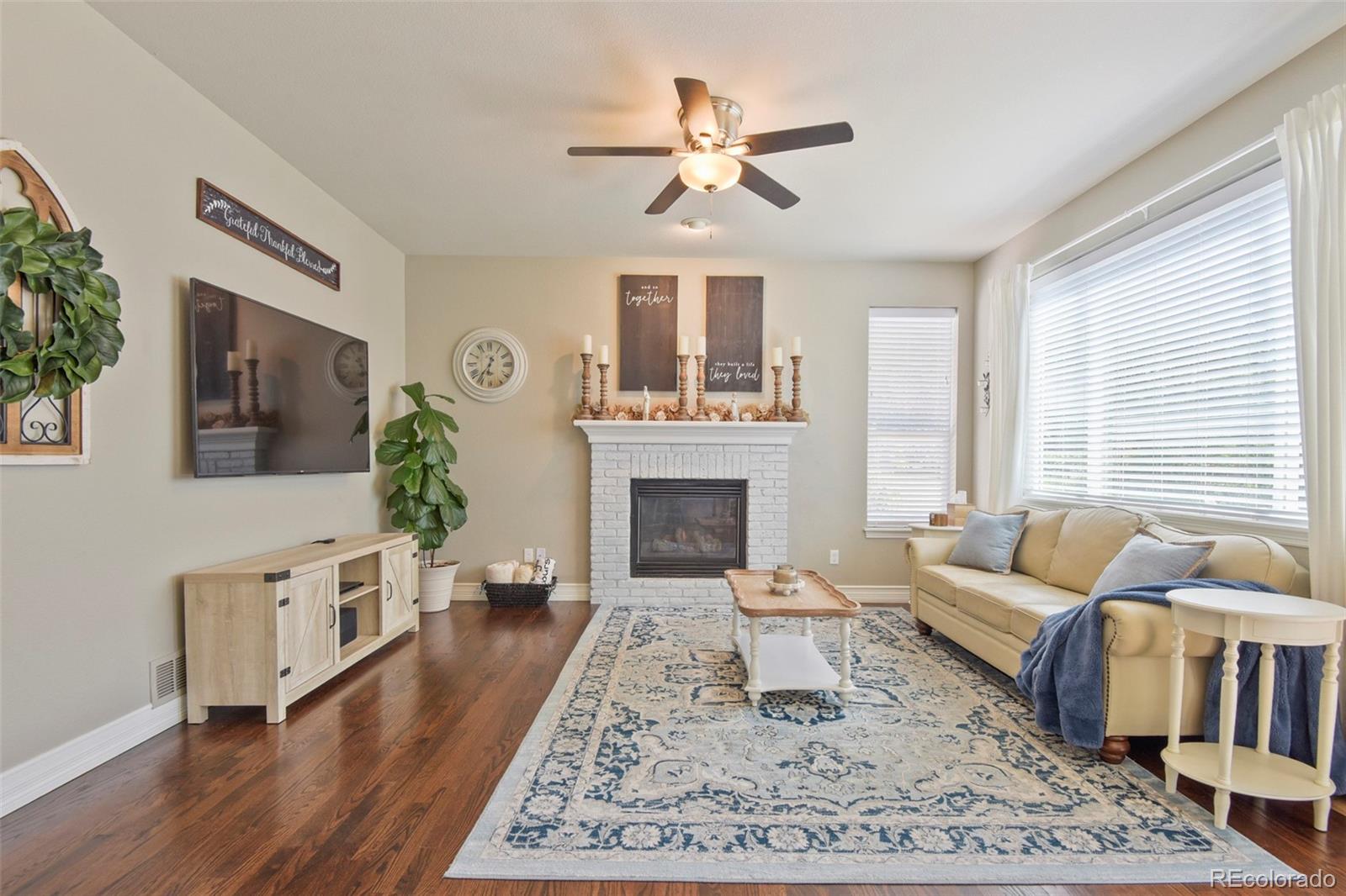MLS Image #7 for 9917  hawthorne street,highlands ranch, Colorado