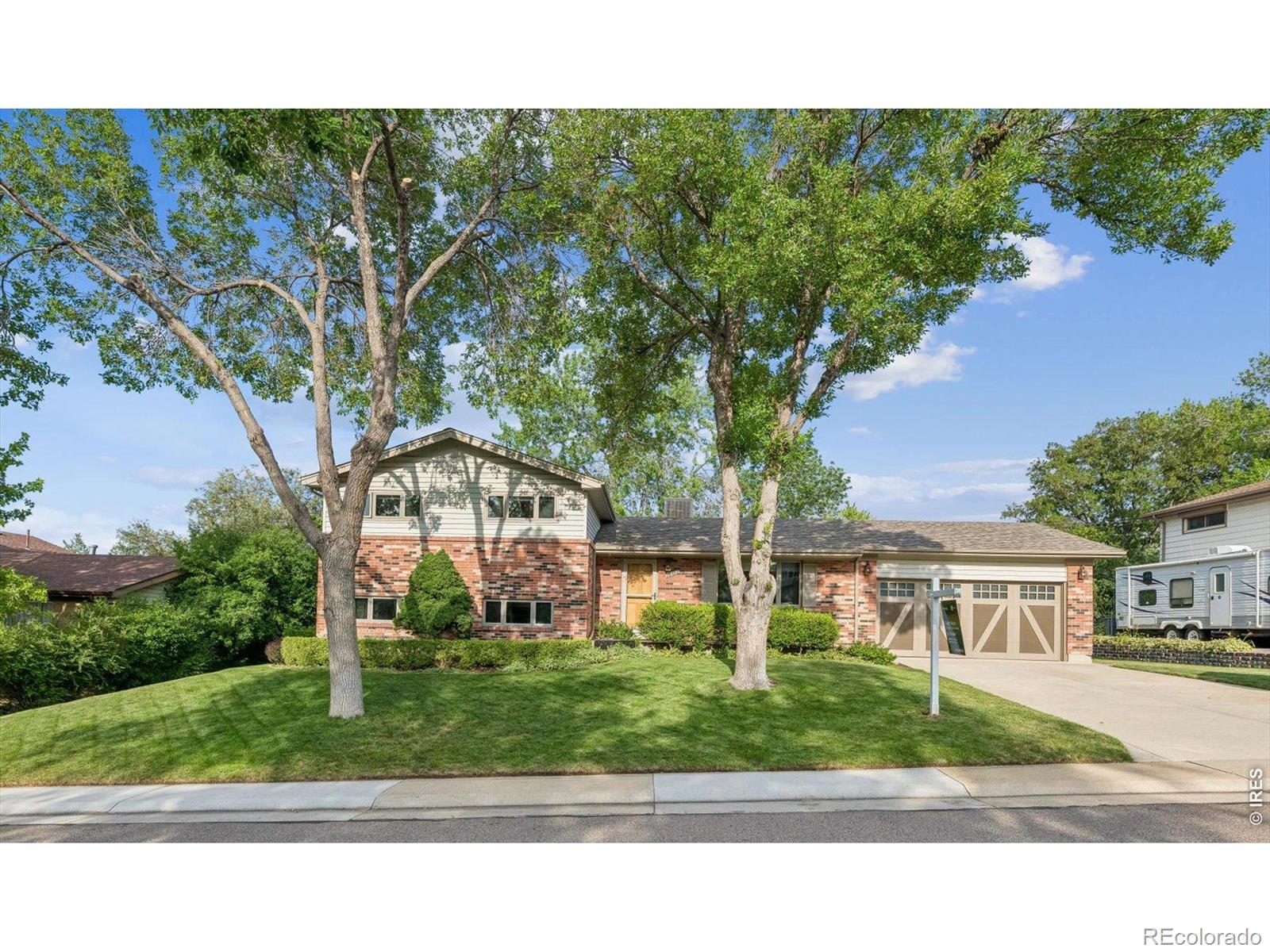 MLS Image #1 for 10512  brewer drive,northglenn, Colorado