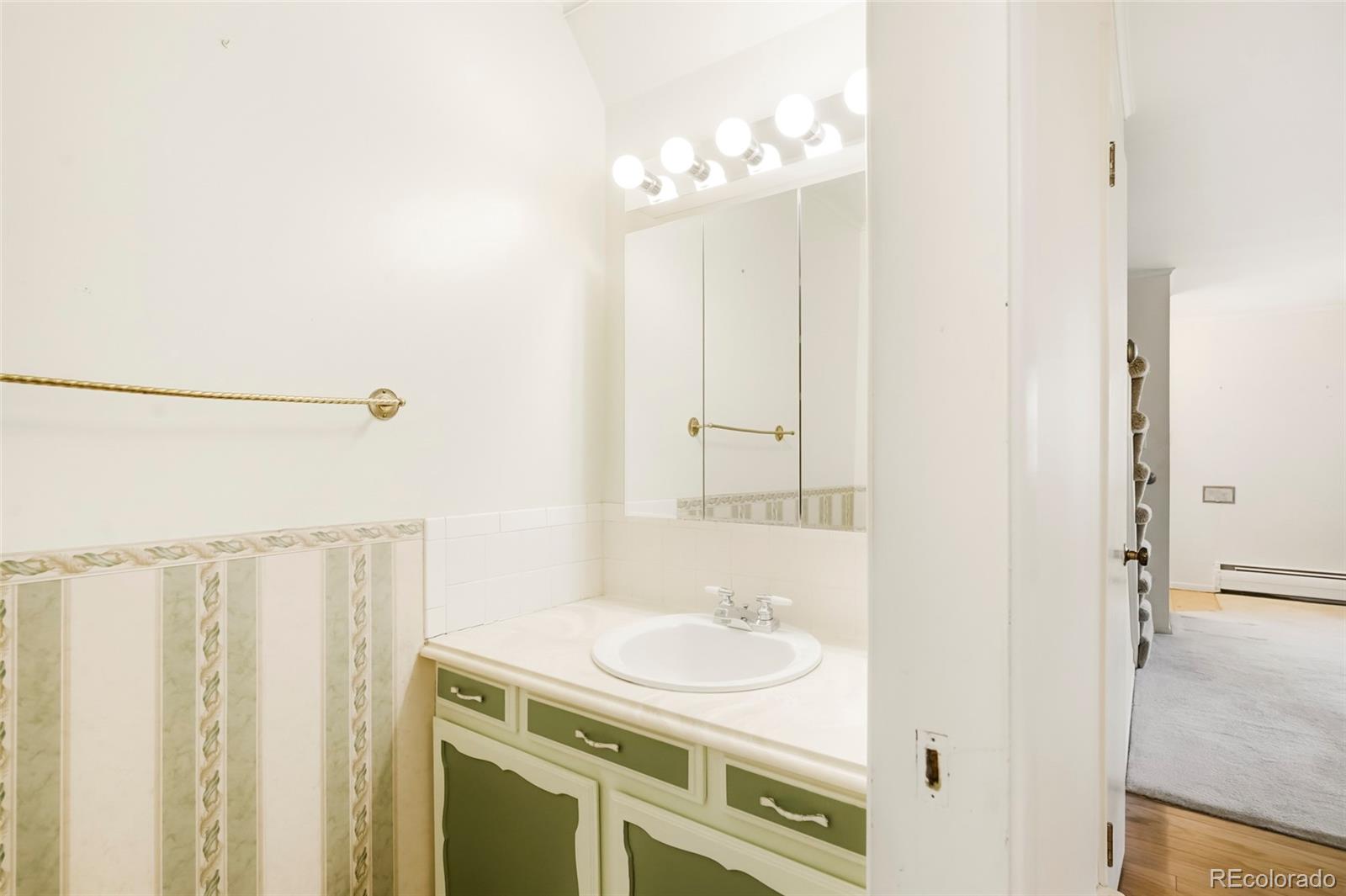 MLS Image #15 for 9207 e center avenue ,denver, Colorado