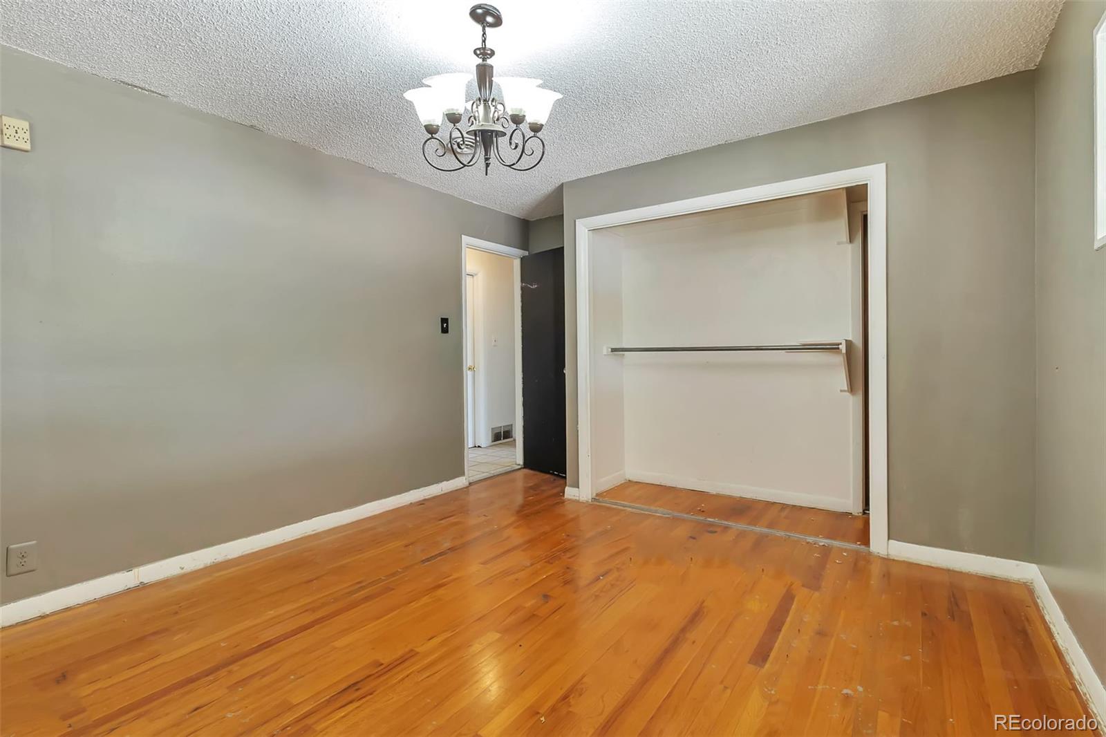 MLS Image #12 for 7100  zuni street,denver, Colorado