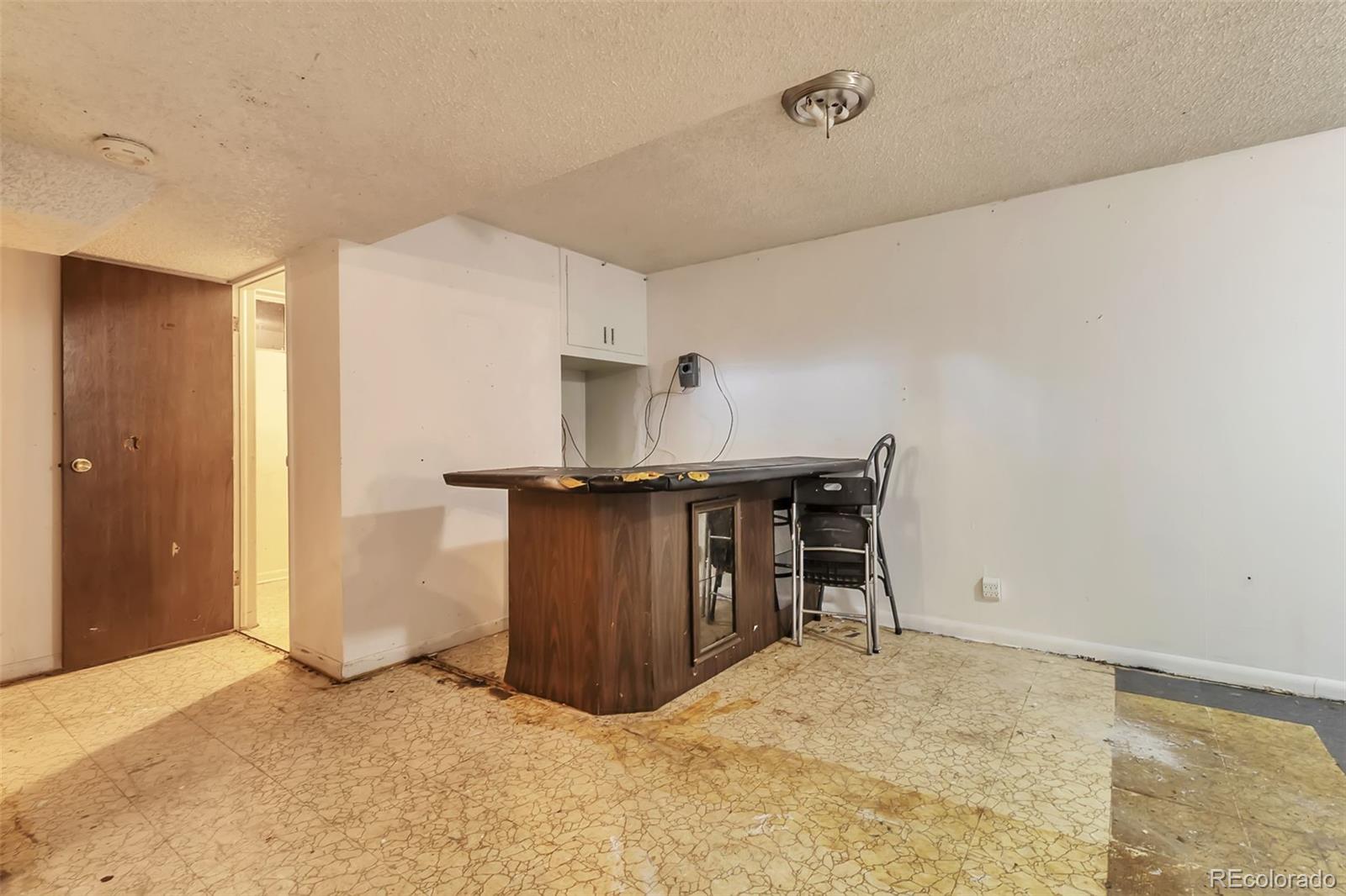 MLS Image #9 for 7100  zuni street,denver, Colorado