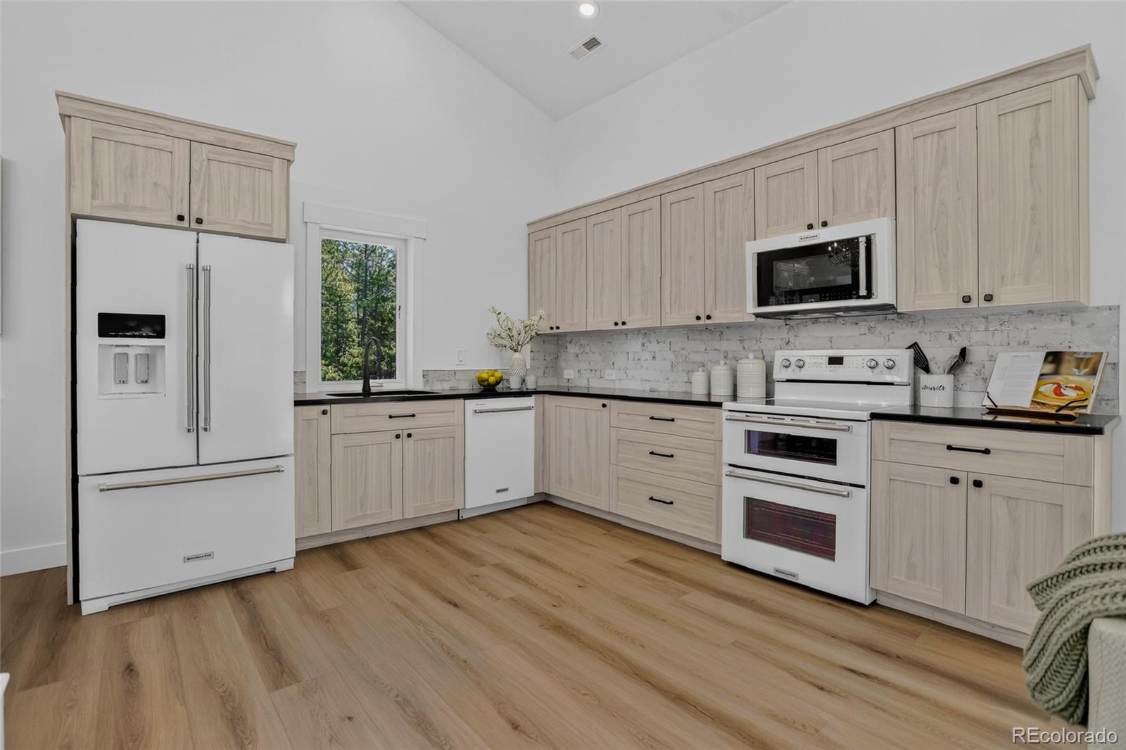 MLS Image #43 for 19404  hilltop pines path,monument, Colorado
