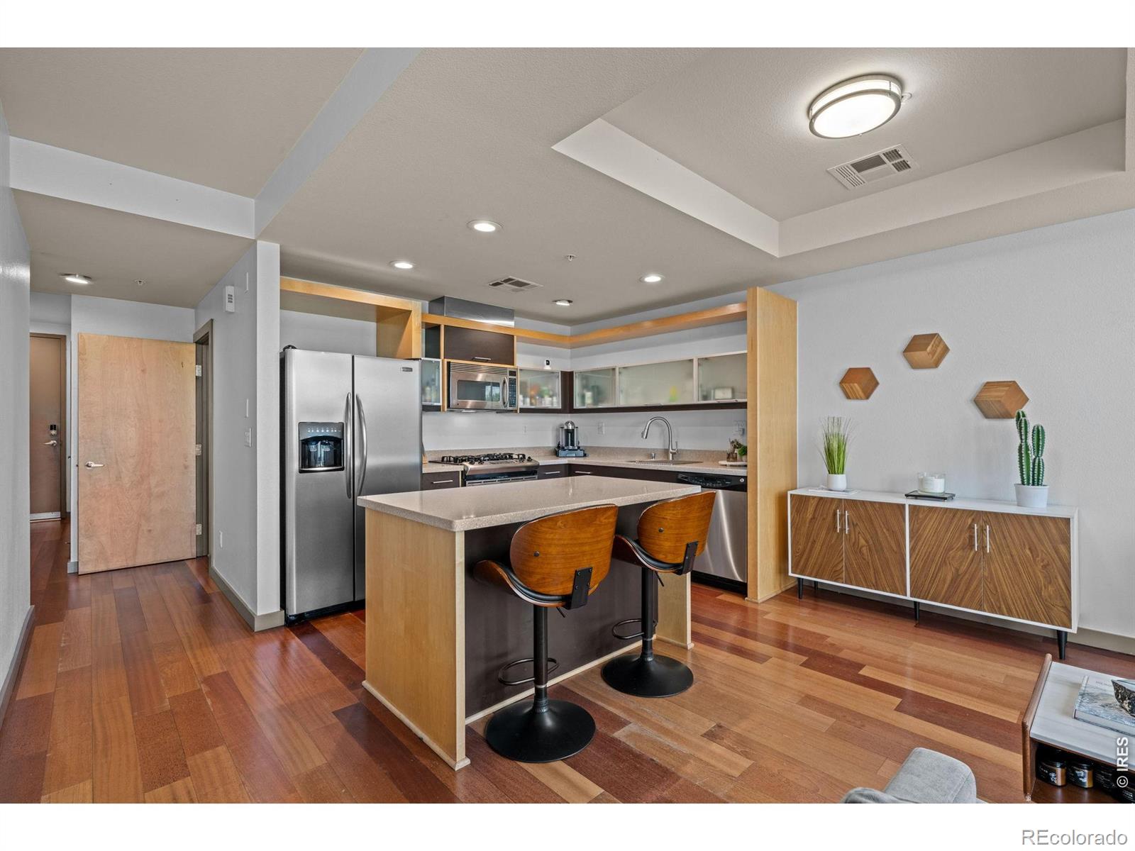 MLS Image #2 for 2900  wyandot street,denver, Colorado