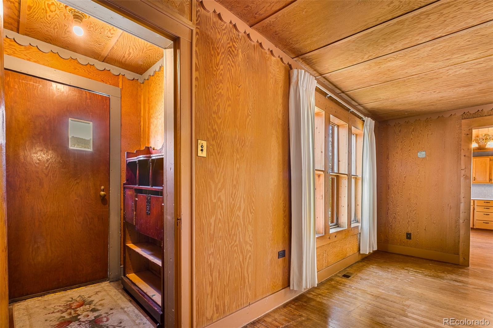 MLS Image #14 for 135 s main street,alma, Colorado