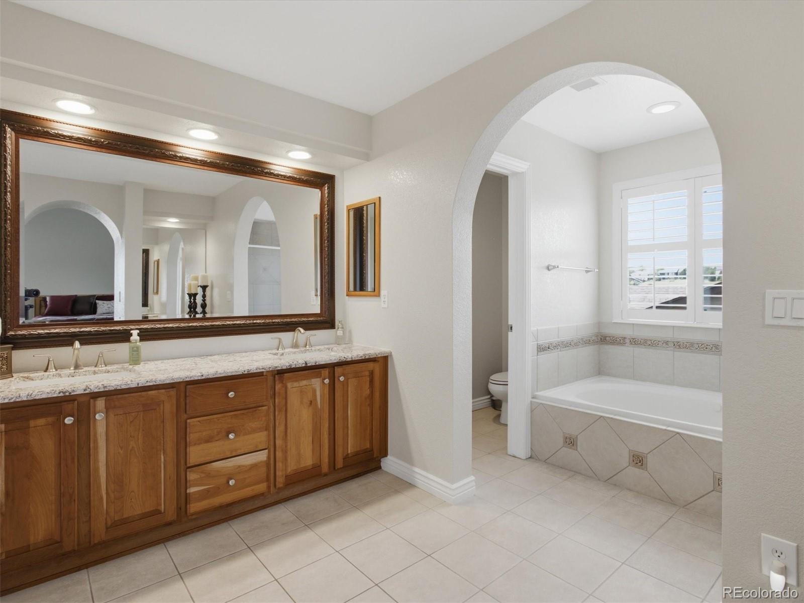 MLS Image #24 for 2819  canyon crest drive,highlands ranch, Colorado