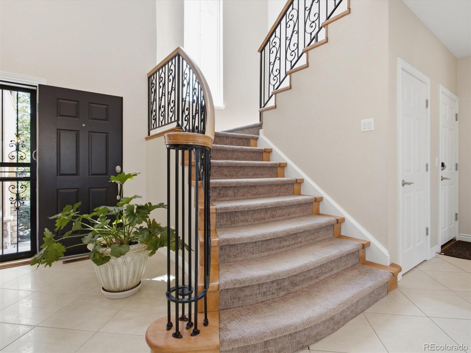 MLS Image #6 for 2819  canyon crest drive,highlands ranch, Colorado