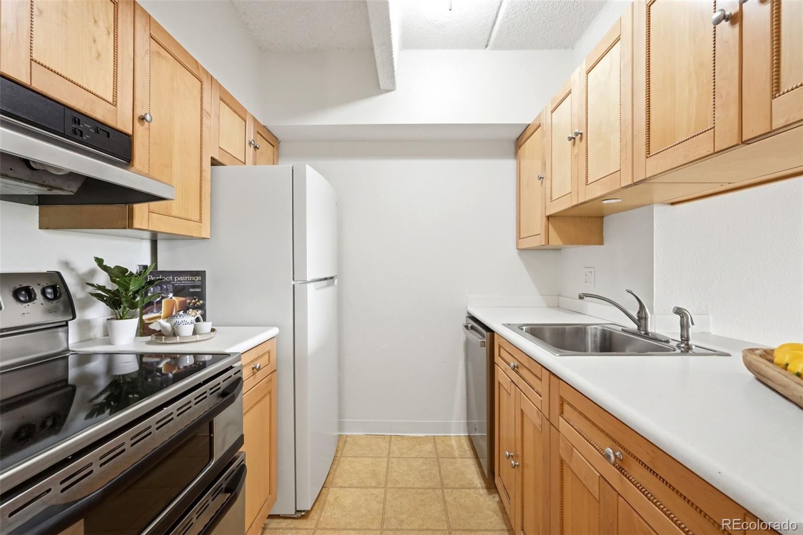 MLS Image #7 for 777 n washington street,denver, Colorado