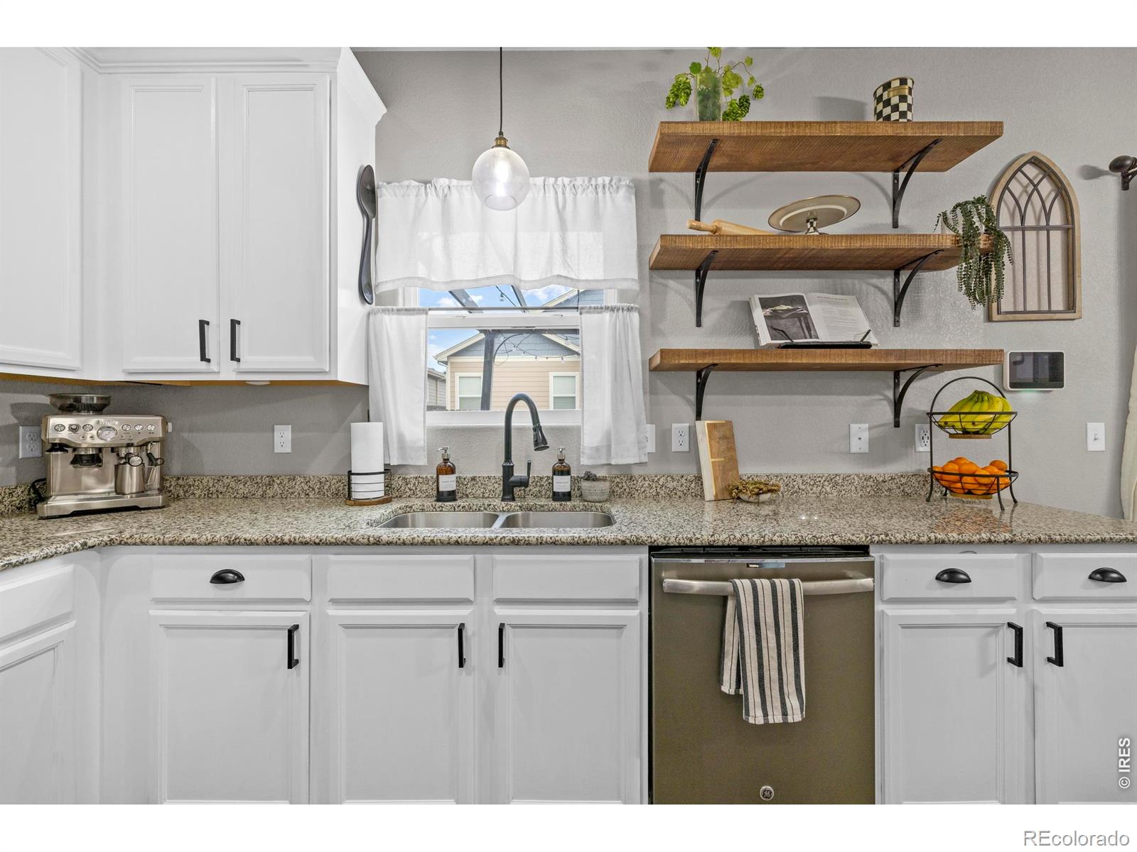 MLS Image #12 for 7815  dry willow way,colorado springs, Colorado