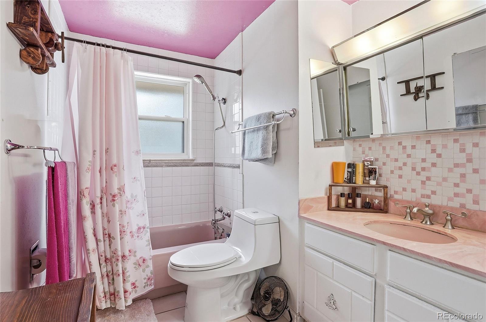 MLS Image #13 for 6895 w bayaud avenue,denver, Colorado