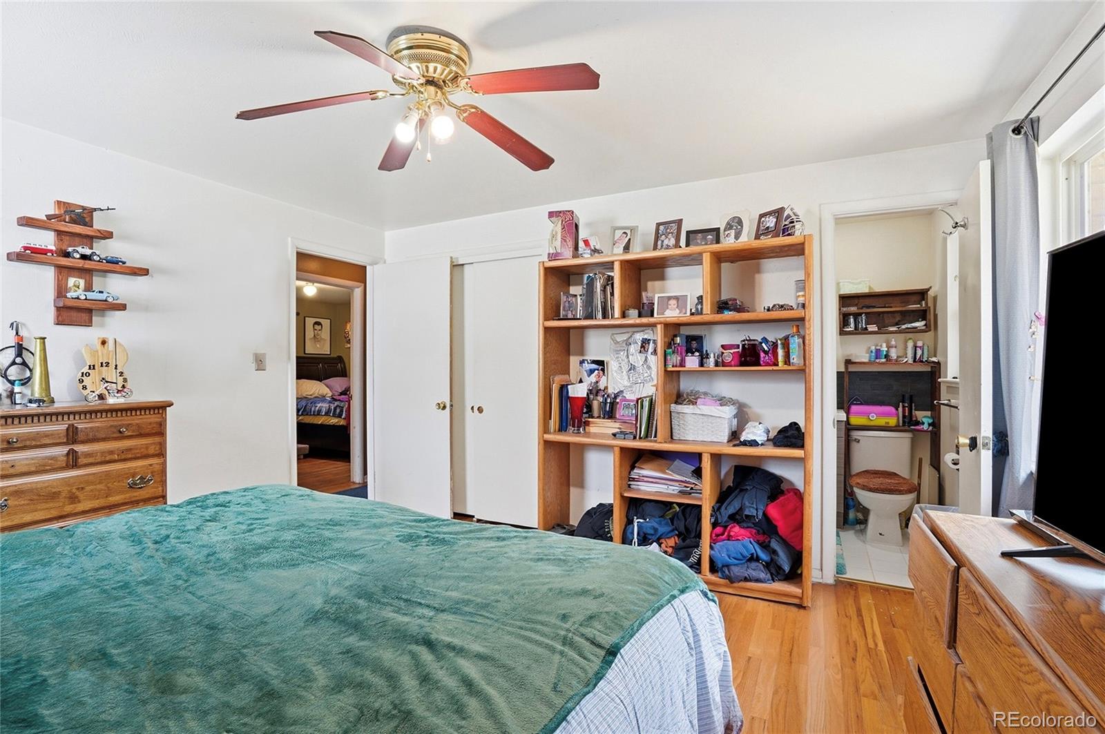 MLS Image #17 for 6895 w bayaud avenue,denver, Colorado