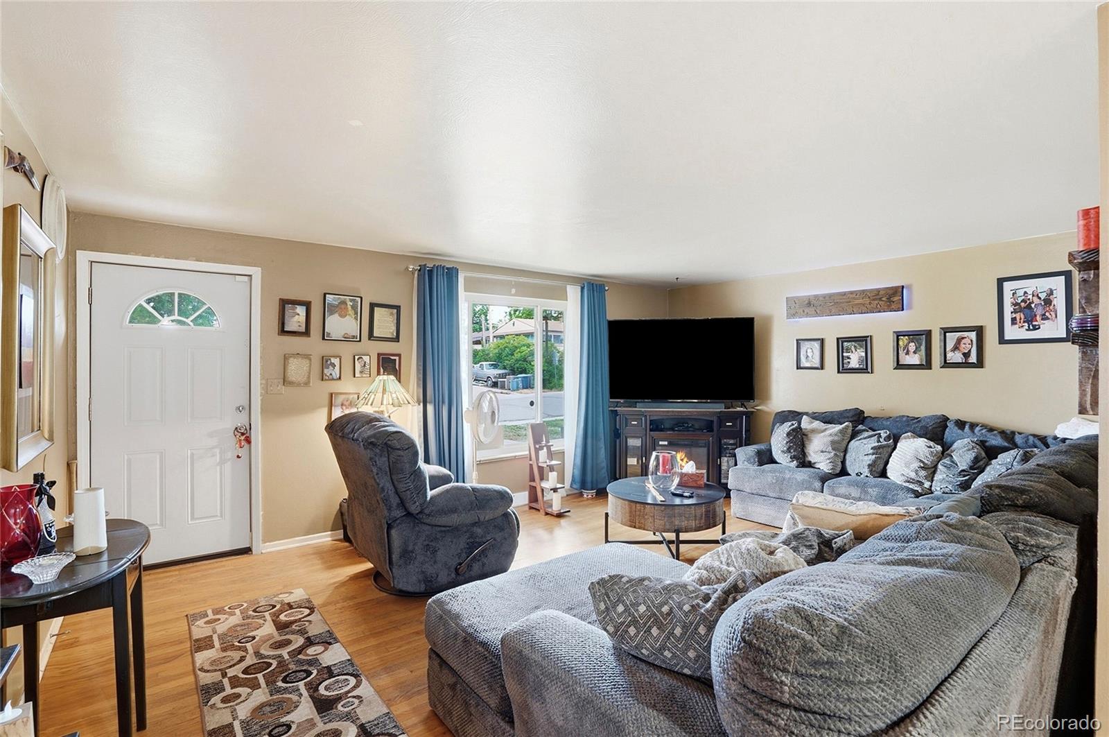 MLS Image #2 for 6895 w bayaud avenue,denver, Colorado