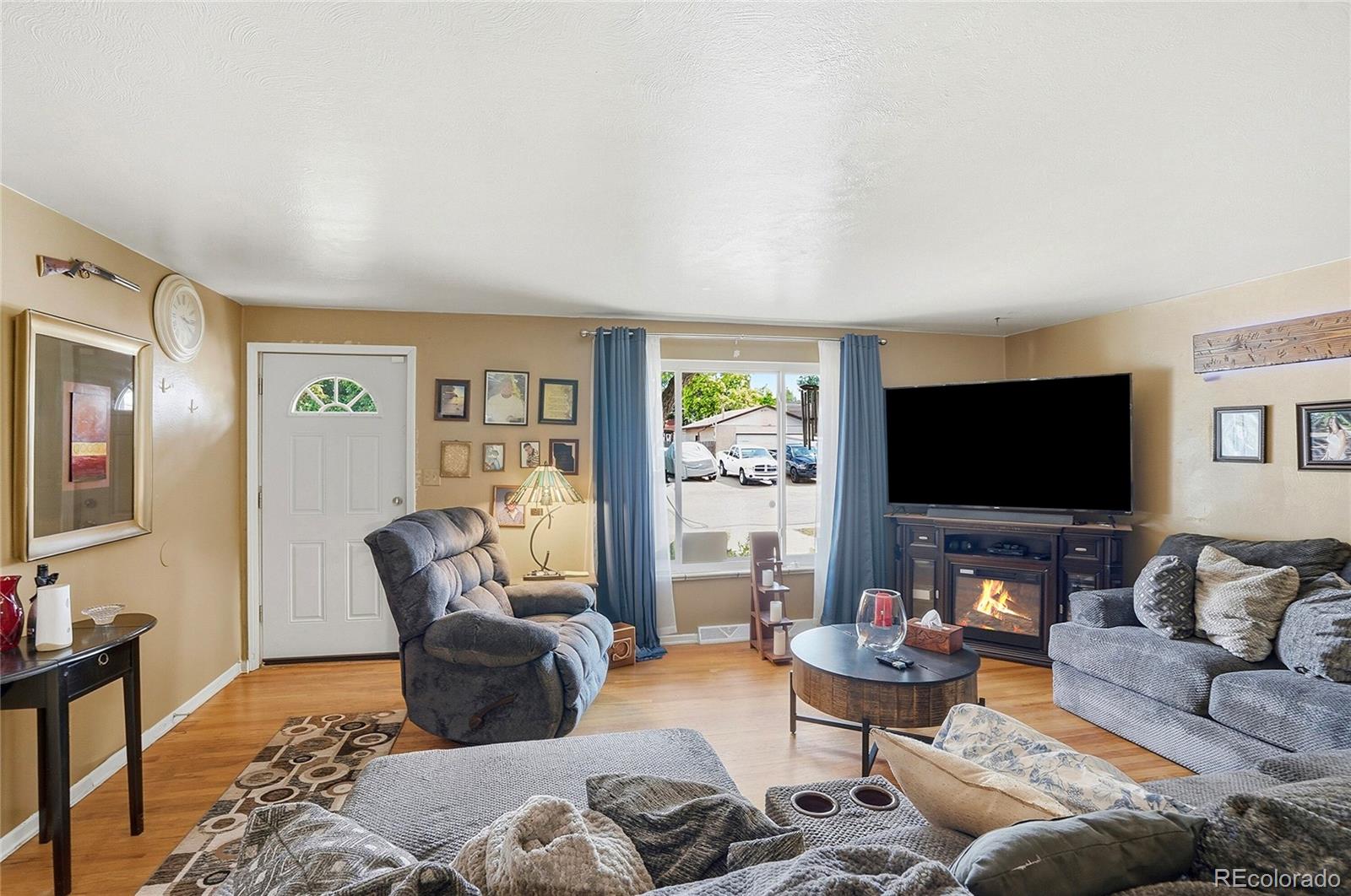 MLS Image #4 for 6895 w bayaud avenue,denver, Colorado