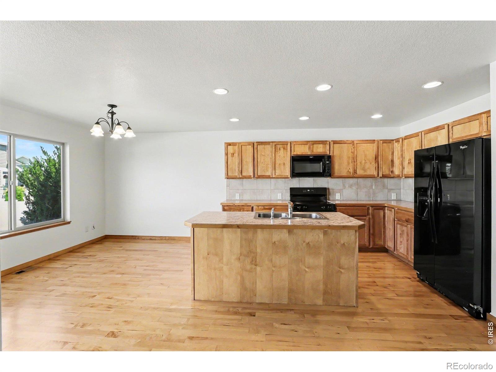 MLS Image #13 for 655 s mountain view drive,eaton, Colorado