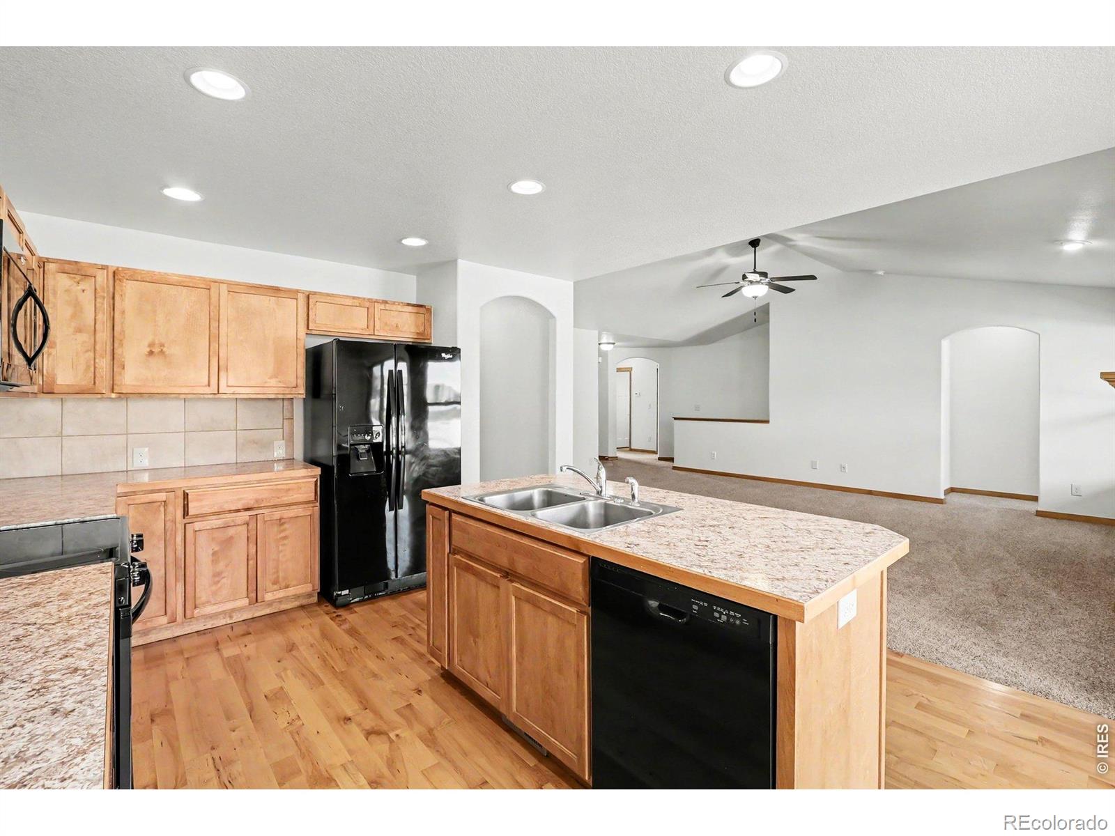 MLS Image #15 for 655 s mountain view drive,eaton, Colorado