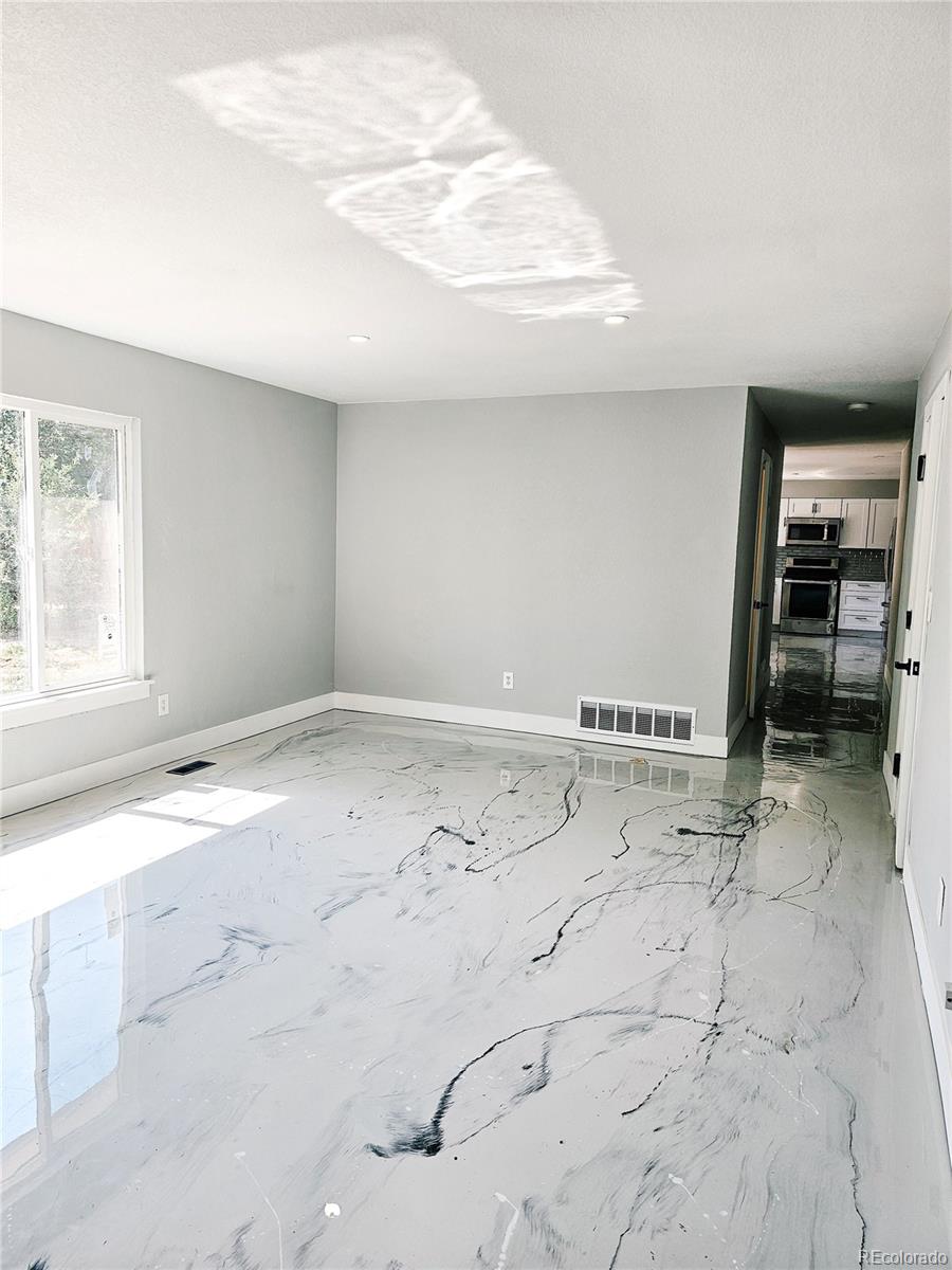 MLS Image #21 for 4716  freeport way,denver, Colorado