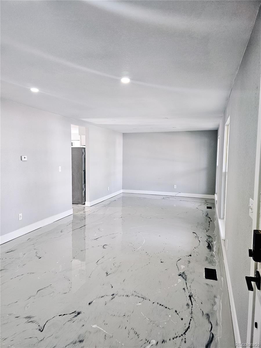 MLS Image #3 for 4716  freeport way,denver, Colorado