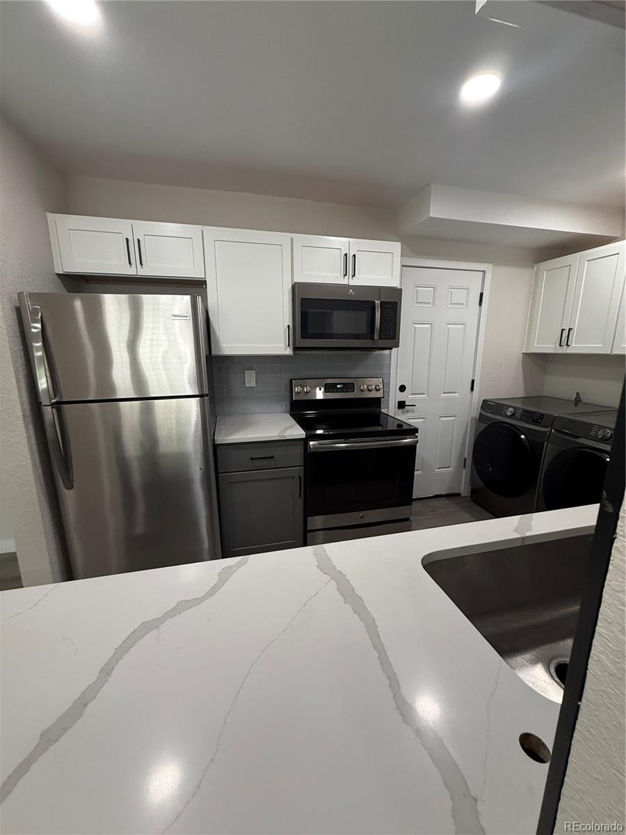MLS Image #13 for 92  newark street,aurora, Colorado