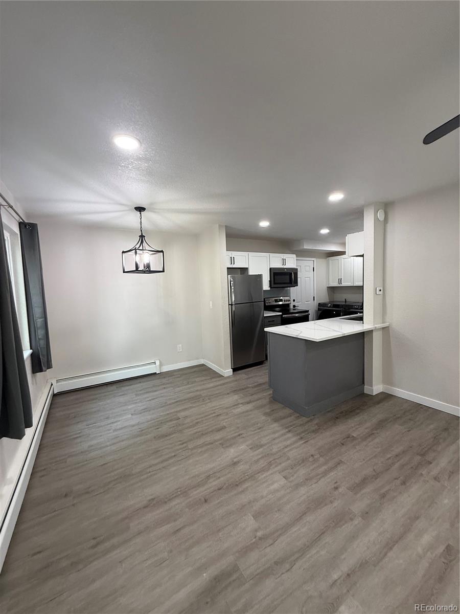 MLS Image #5 for 92  newark street,aurora, Colorado