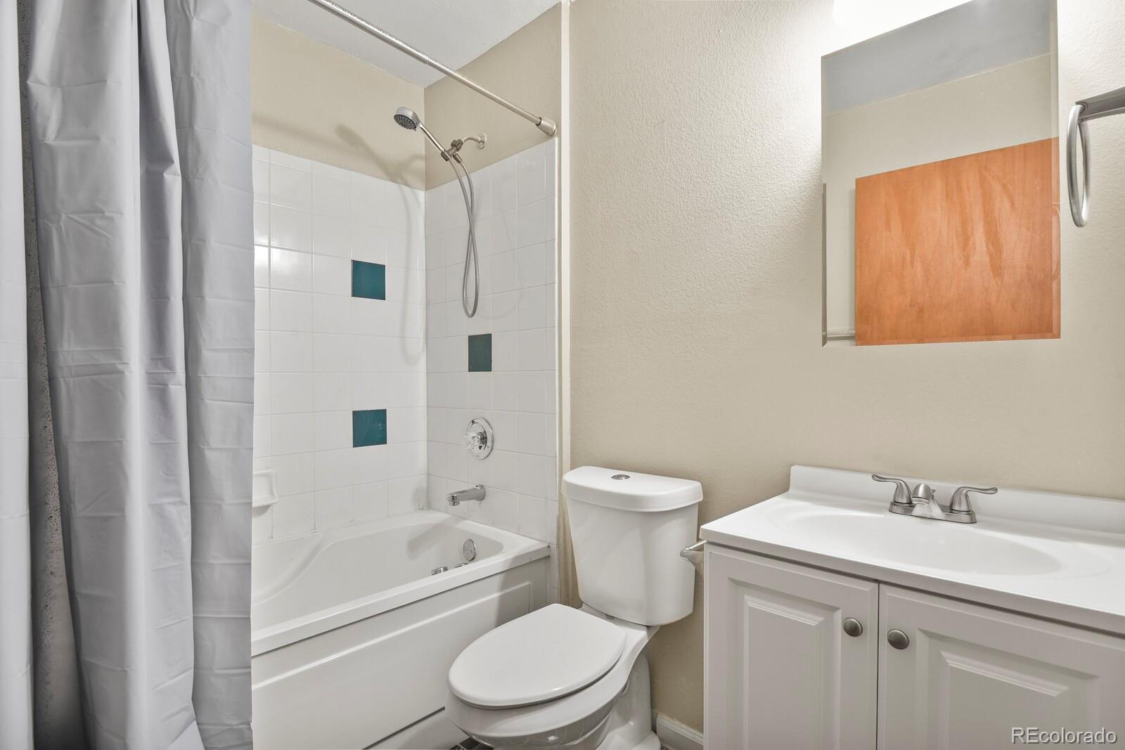 MLS Image #23 for 4290 s mobile circle,aurora, Colorado