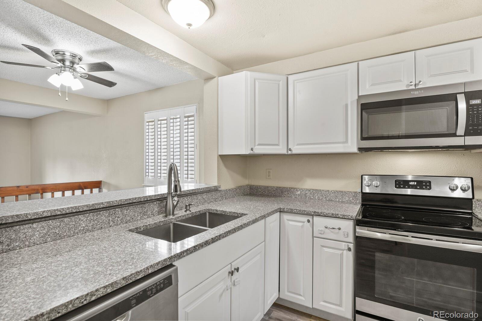 MLS Image #6 for 4290 s mobile circle,aurora, Colorado