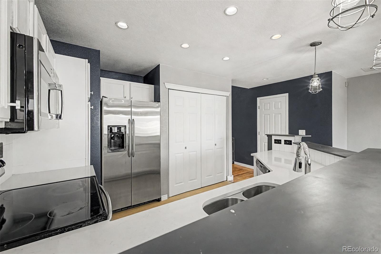 MLS Image #13 for 2147 e 103rd avenue,denver, Colorado