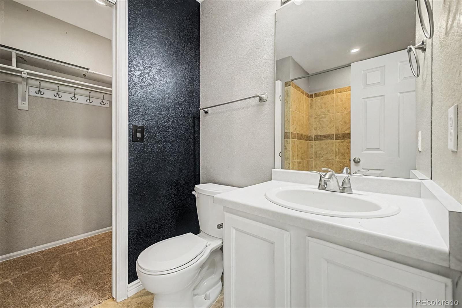 MLS Image #18 for 2147 e 103rd avenue,denver, Colorado