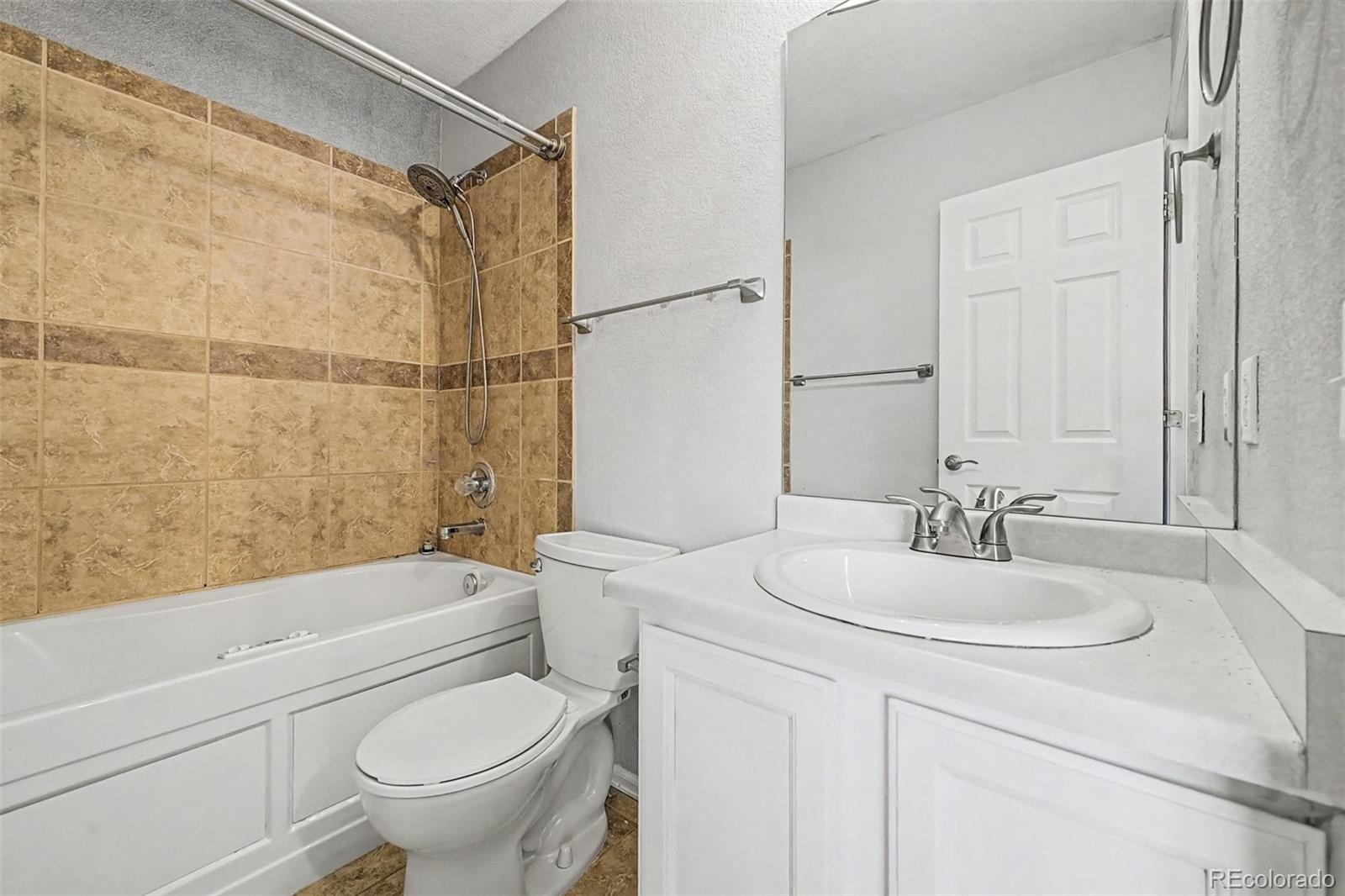 MLS Image #23 for 2147 e 103rd avenue,denver, Colorado