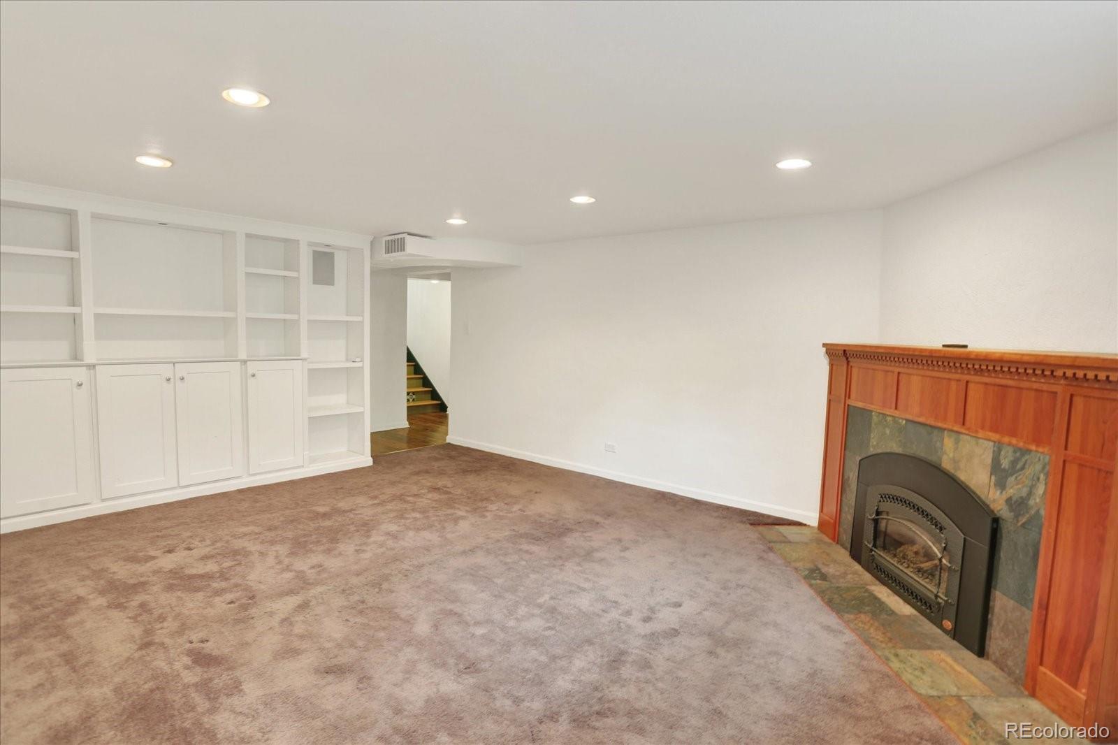 MLS Image #13 for 695  dahlia street,denver, Colorado