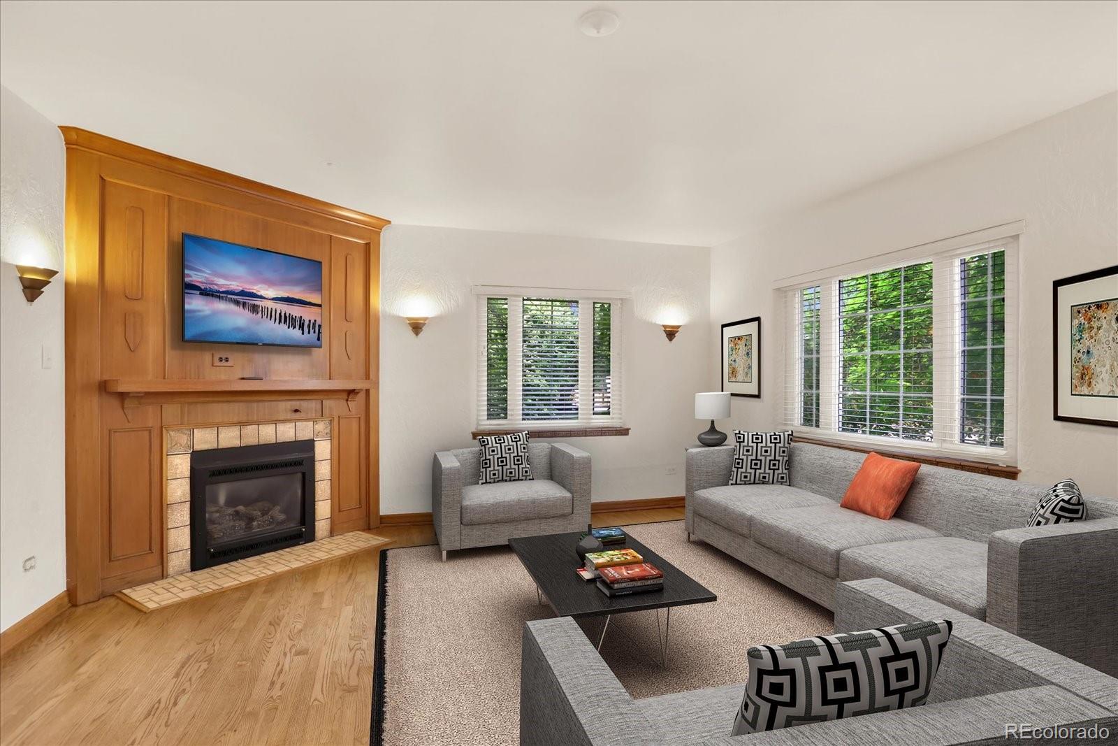 MLS Image #2 for 695  dahlia street,denver, Colorado