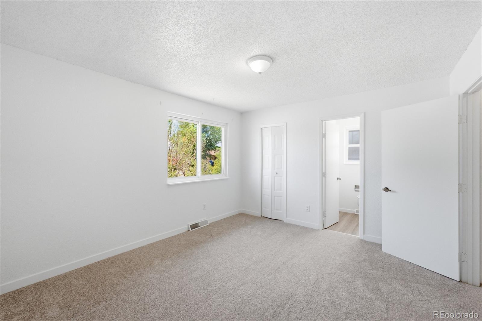 MLS Image #4 for 745  mobile street,aurora, Colorado